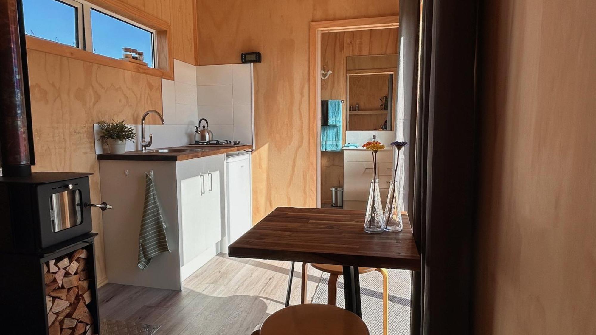 Cosy Tiny Container Cabin Carterton 외부 사진